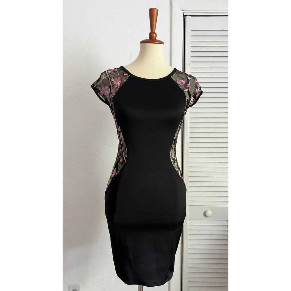 BCX Stretch Bodycon Cocktail Dress Floral Mesh XS